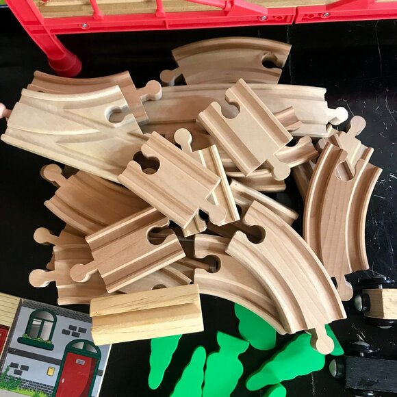 Imaginarium Express Mega Train World Wooden Rail Set Incomplete Pre-Owned - Picture 7 of 8